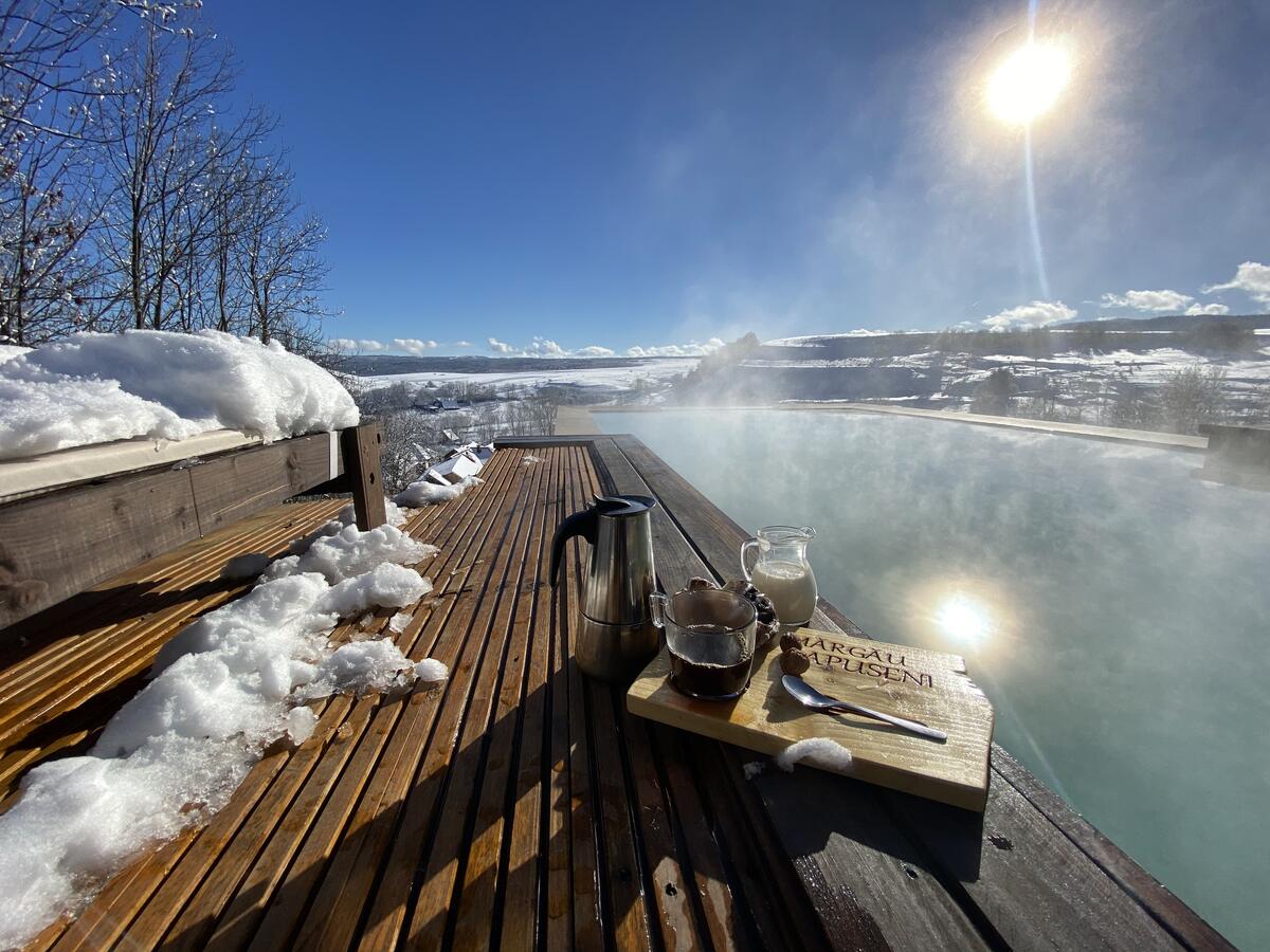 cabane cu ciubar